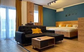 1320 Apartments
